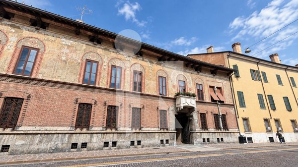 appartamento in affitto a Mantova in zona Centro Storico
