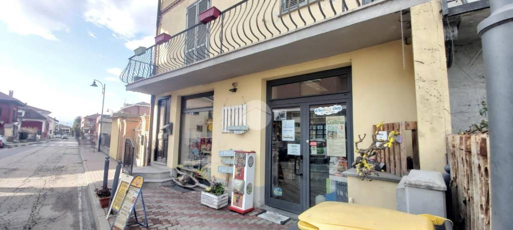 negozio in affitto a San Raffaele Cimena in zona Piana