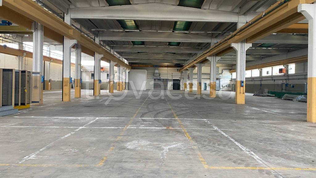 capannone in affitto a Marmirolo