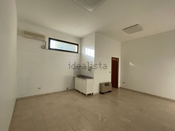 ufficio in affitto a Poggio Rusco