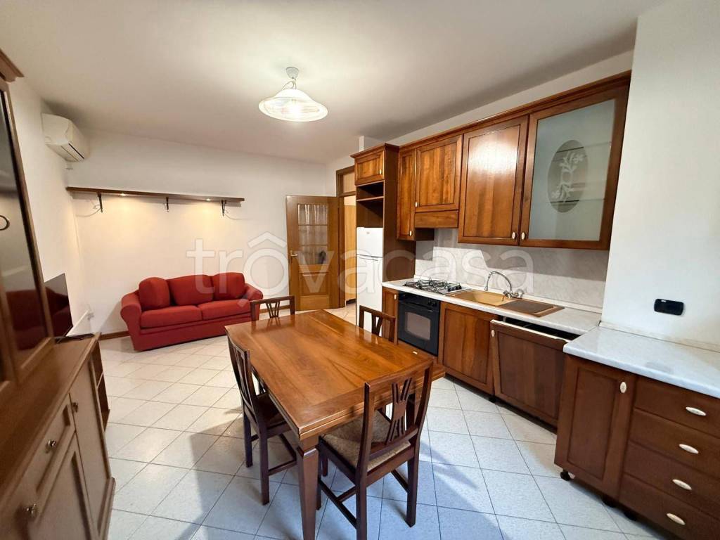 appartamento in affitto a Poggio Rusco