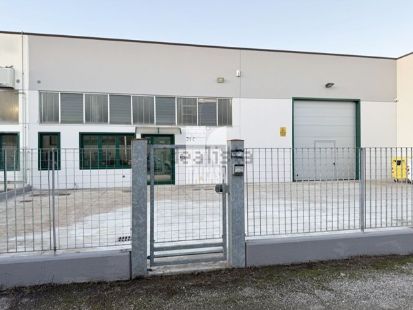 ufficio in affitto a Porto Mantovano