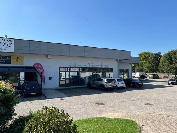 locale di sgombero in affitto a Porto Mantovano