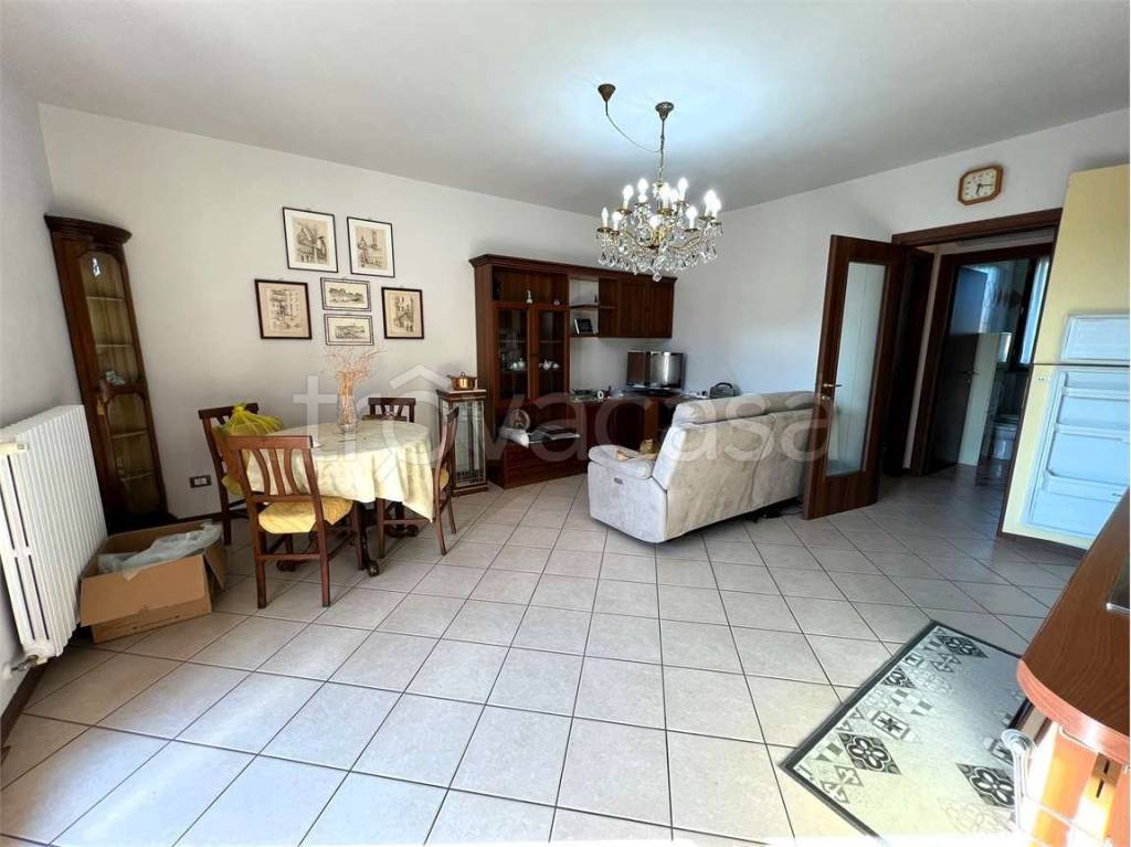 appartamento in affitto a Porto Mantovano in zona Sant'Antonio