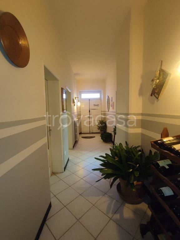 casa indipendente in affitto a Sabbioneta in zona Villa Pasquali