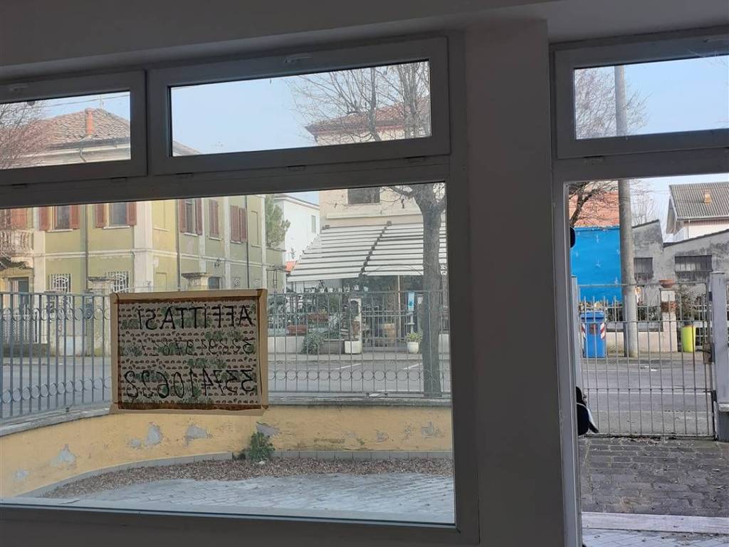 negozio in affitto a San Benedetto Po