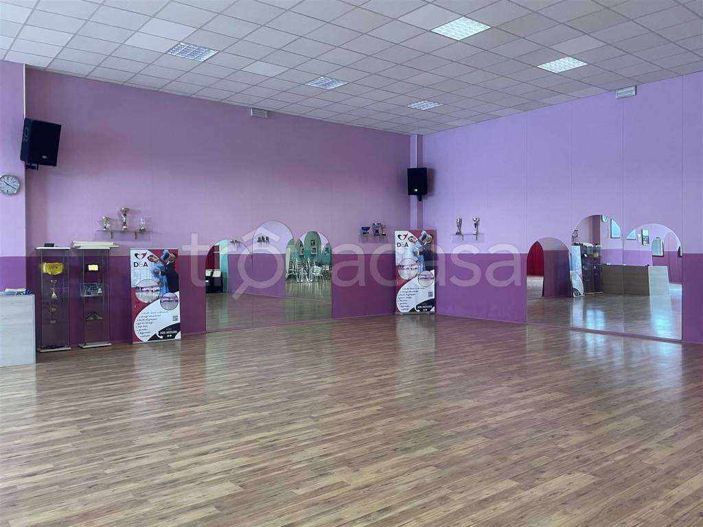 locale commerciale in affitto a San Giorgio Bigarello