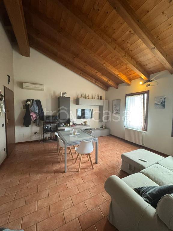 appartamento in affitto a San Giorgio Bigarello