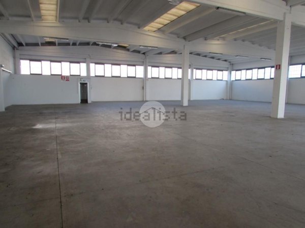 capannone in affitto a San Giorgio Bigarello in zona Bigarello