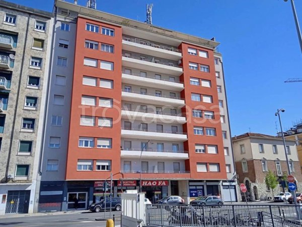 ufficio in affitto a Solferino