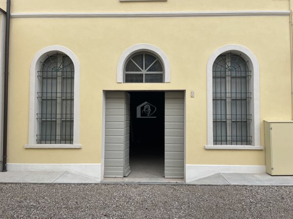 ufficio in affitto a Suzzara
