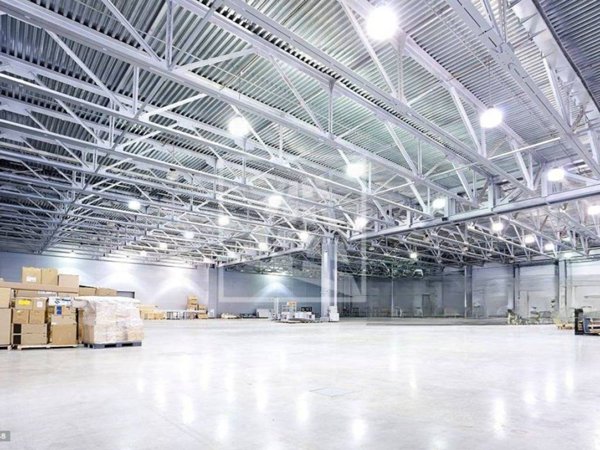 capannone in affitto a Suzzara