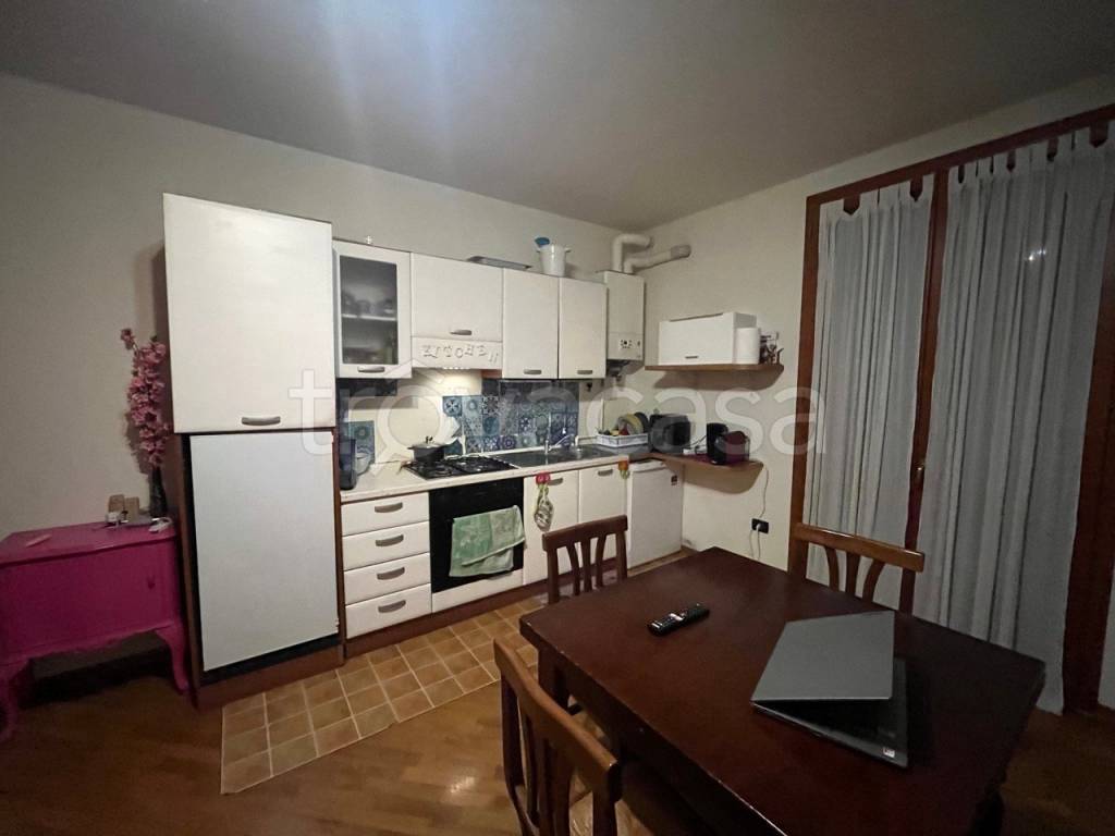 appartamento in affitto a Suzzara