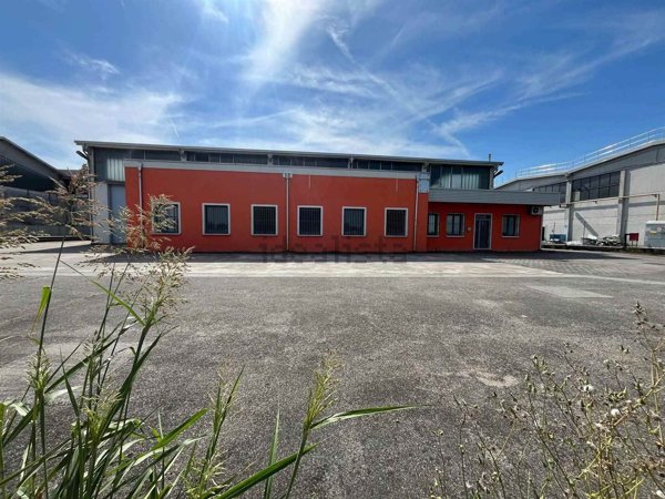 capannone in affitto a Suzzara in zona Brusatasso