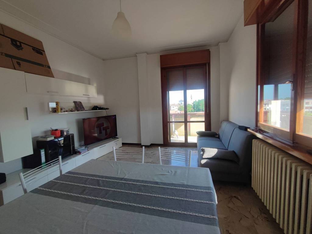 appartamento in affitto a Viadana