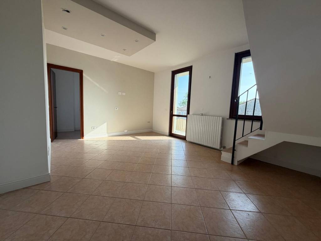 appartamento in affitto a Viadana
