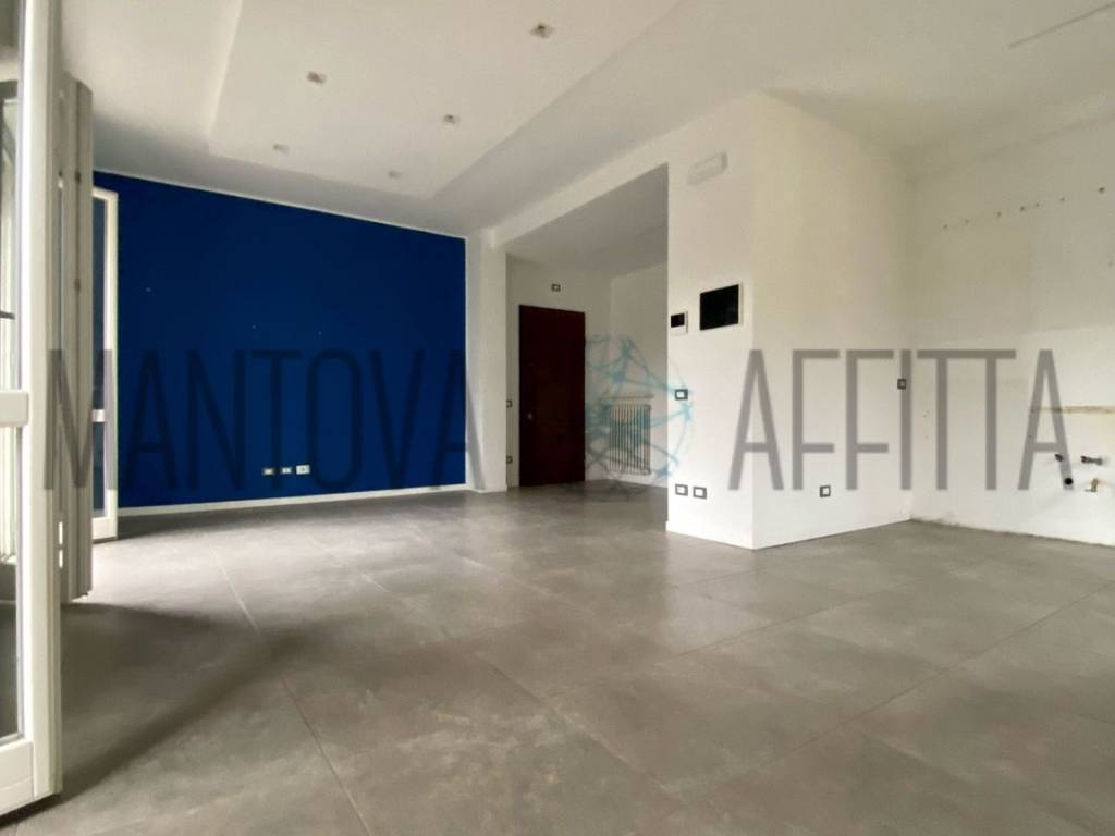 appartamento in affitto a Borgo Virgilio in zona Virgilio