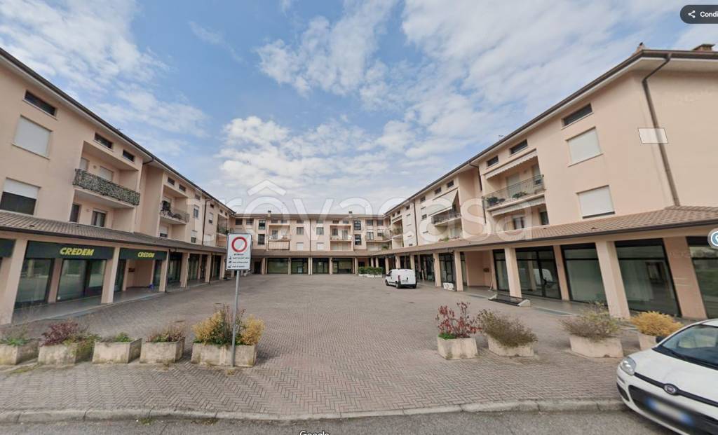 appartamento in affitto a Borgo Virgilio in zona Virgilio