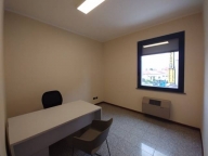ufficio in affitto a Borgo Virgilio in zona Virgilio