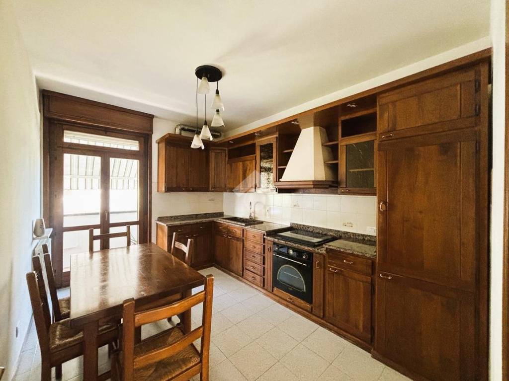 appartamento in affitto a Borgo Virgilio in zona Virgilio