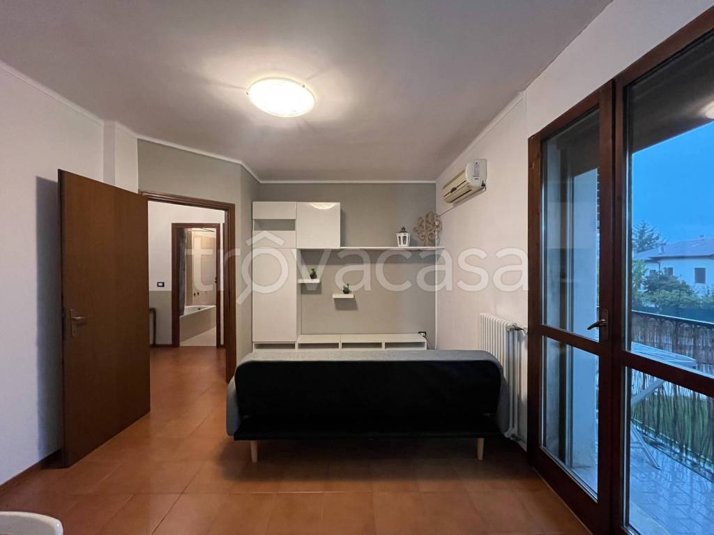 appartamento in affitto a Borgo Virgilio in zona Virgilio