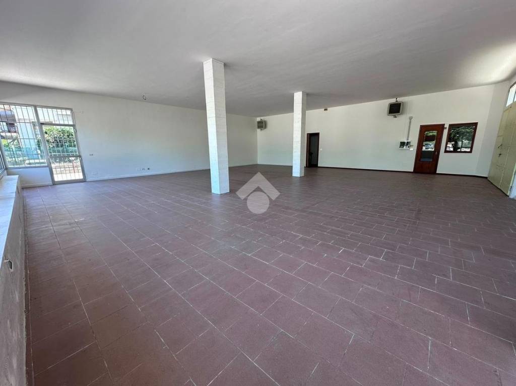 appartamento in affitto a Borgo Virgilio in zona Virgilio
