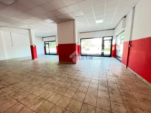 negozio in affitto a Sant'Antonino di Susa