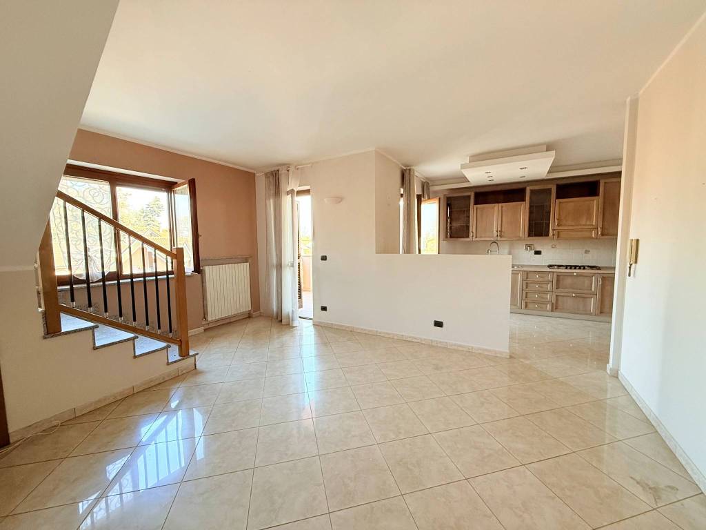 appartamento in affitto a Santena