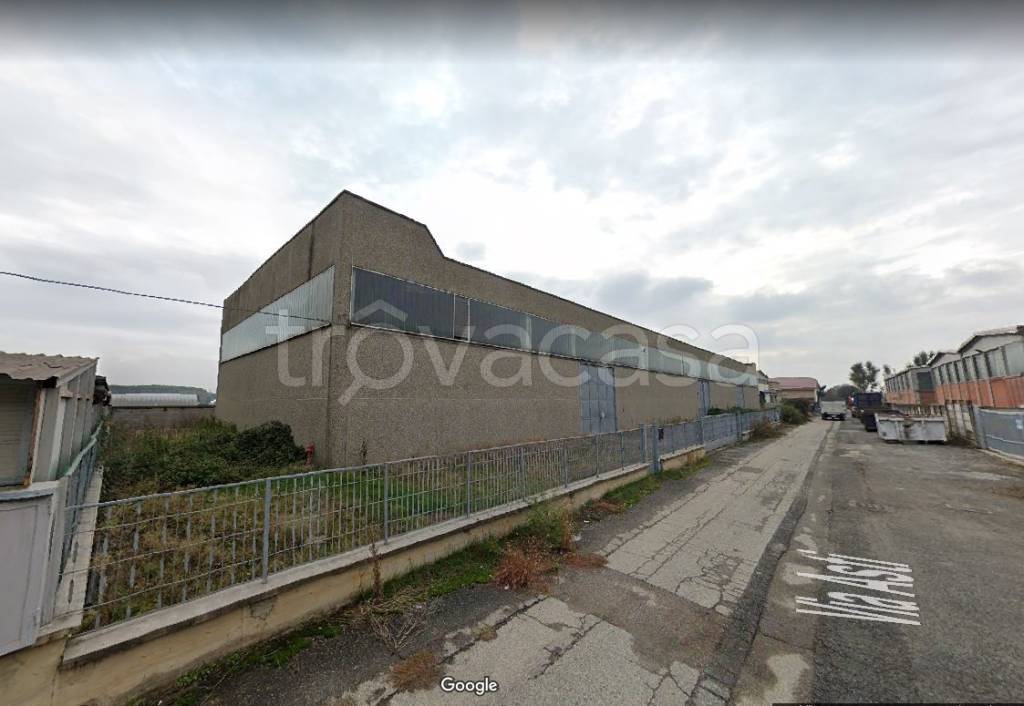 locale commerciale in affitto a Santena