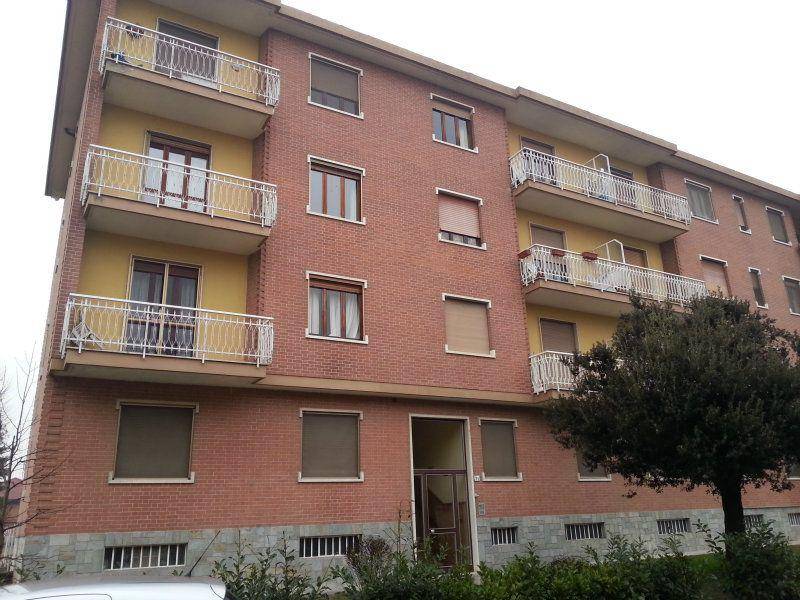 appartamento in affitto a Santena