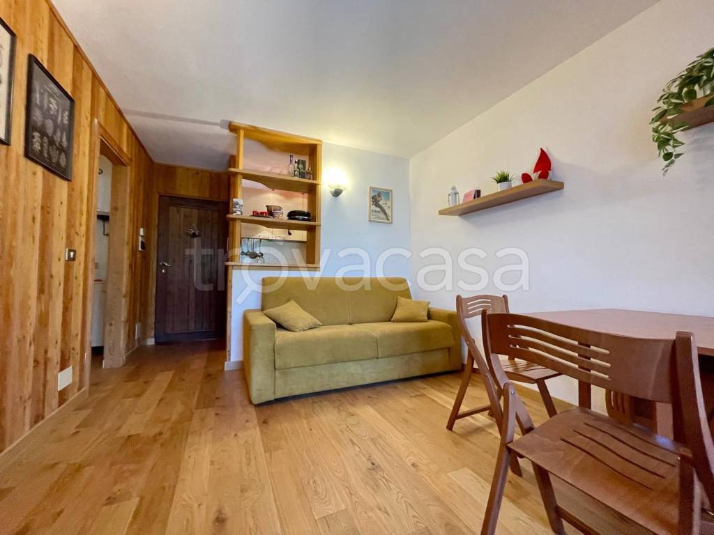 appartamento in affitto a Sauze di Cesana