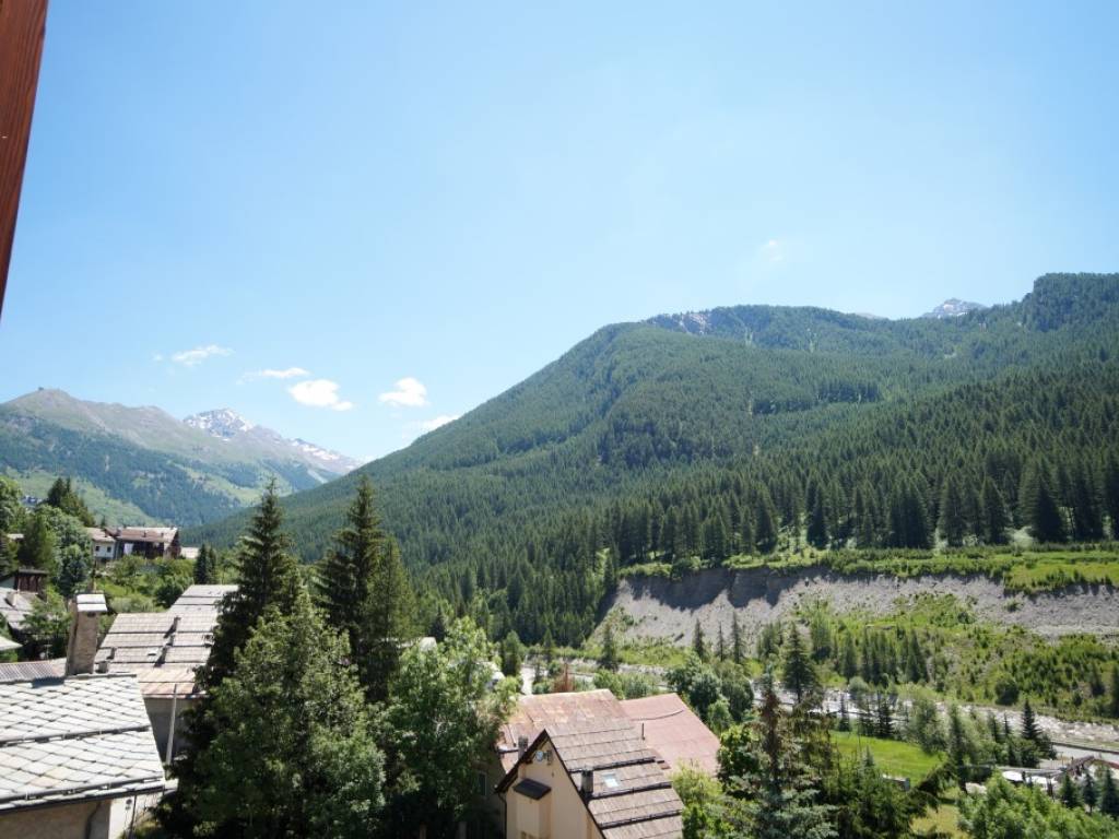 appartamento in affitto a Sauze di Cesana in zona Rollieres
