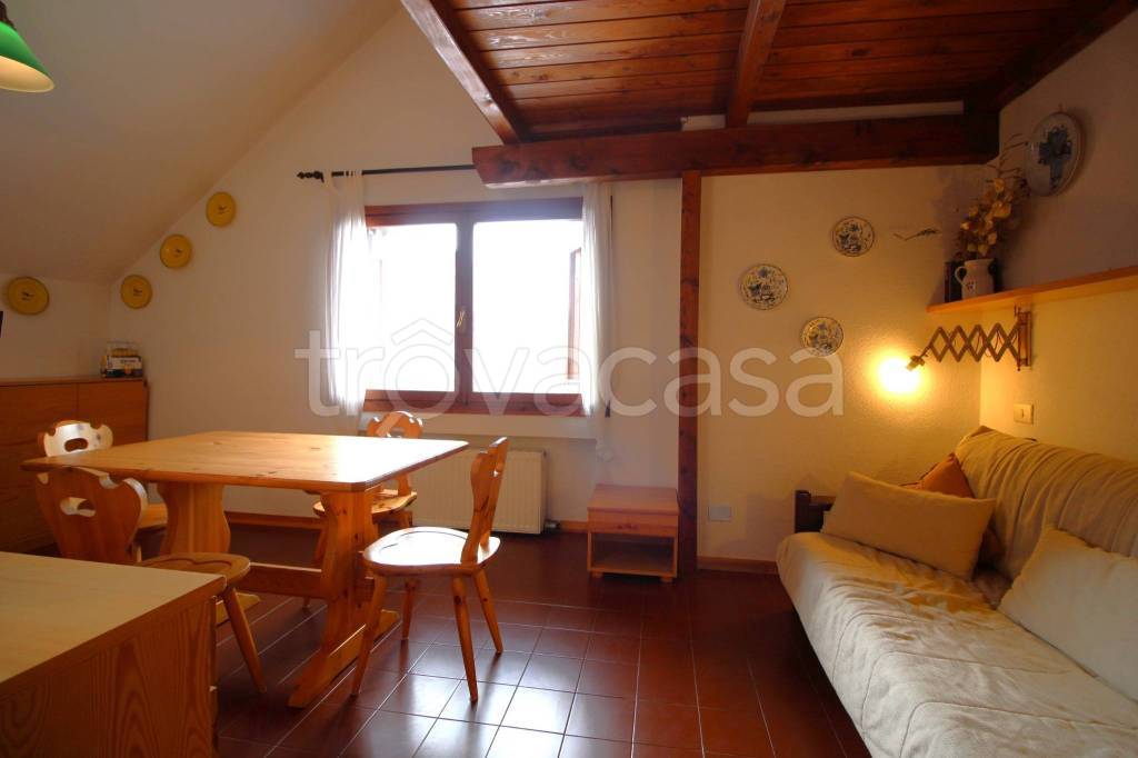 appartamento in affitto a Sauze di Cesana