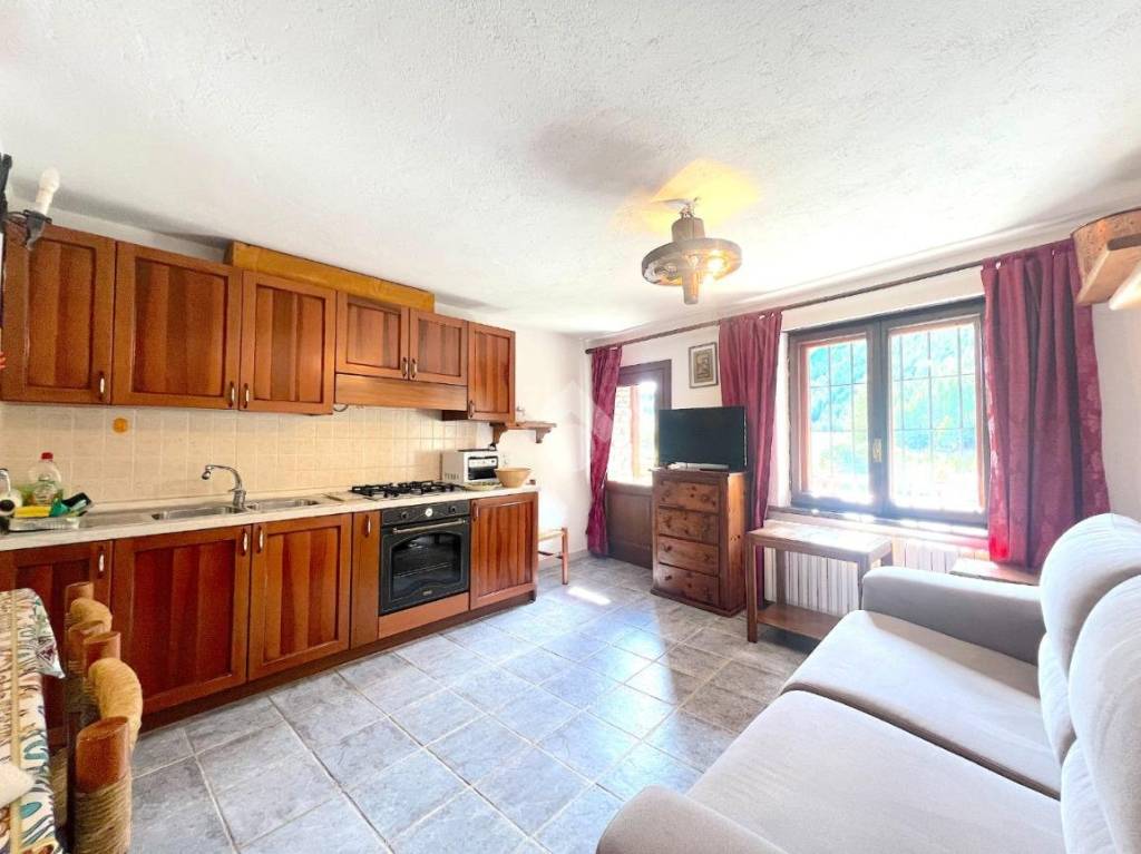 appartamento in affitto a Sauze di Cesana