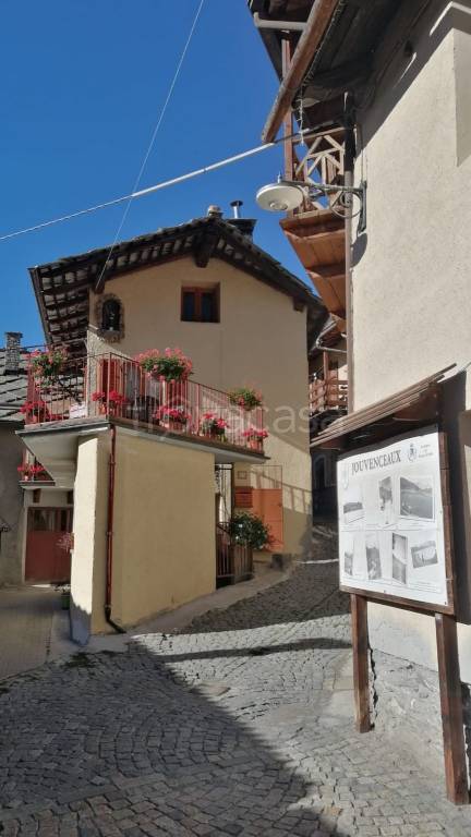 appartamento in affitto a Sauze d'Oulx in zona Jouvenceaux