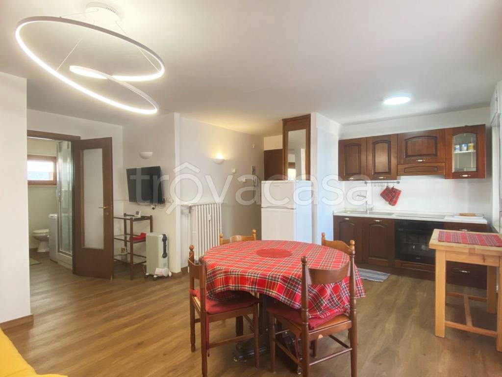 appartamento in affitto a Sauze d'Oulx in zona Monfol
