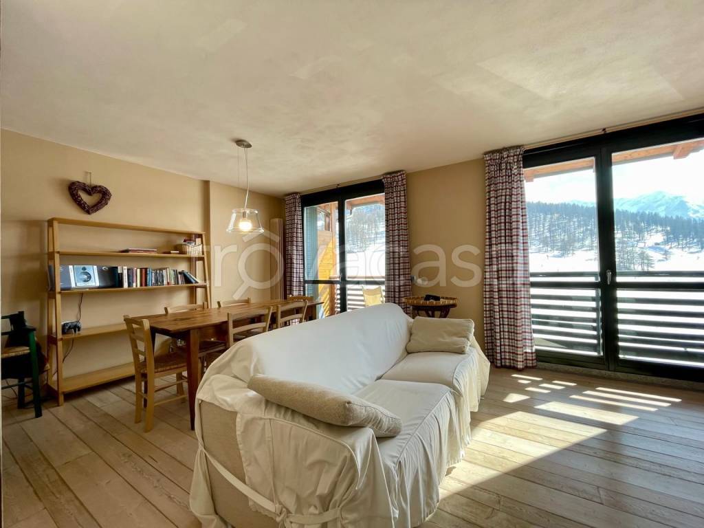 appartamento in affitto a Sestriere
