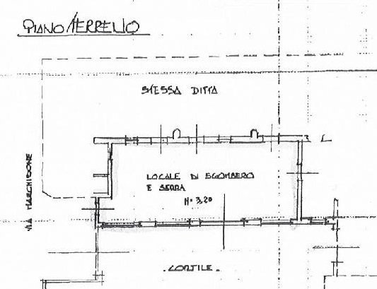 locale di sgombero in affitto a Settimo Torinese