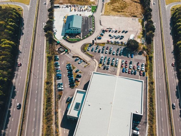 locale commerciale in affitto a Settimo Torinese