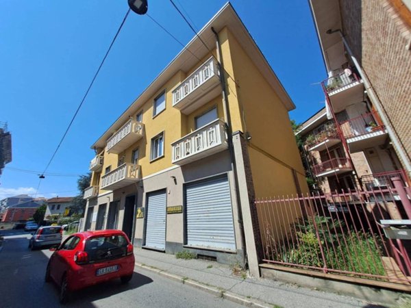 negozio in affitto a Settimo Torinese