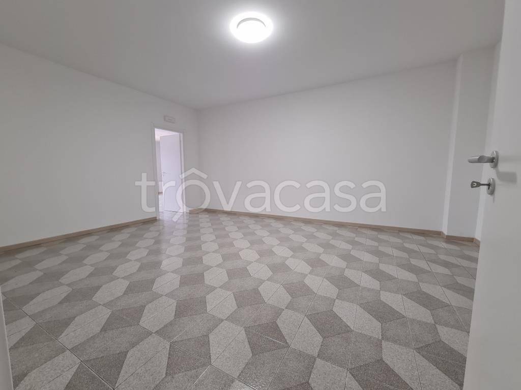 ufficio in affitto a Settimo Torinese