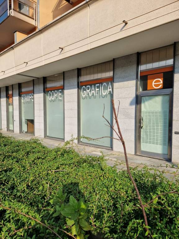 negozio in affitto a Settimo Torinese