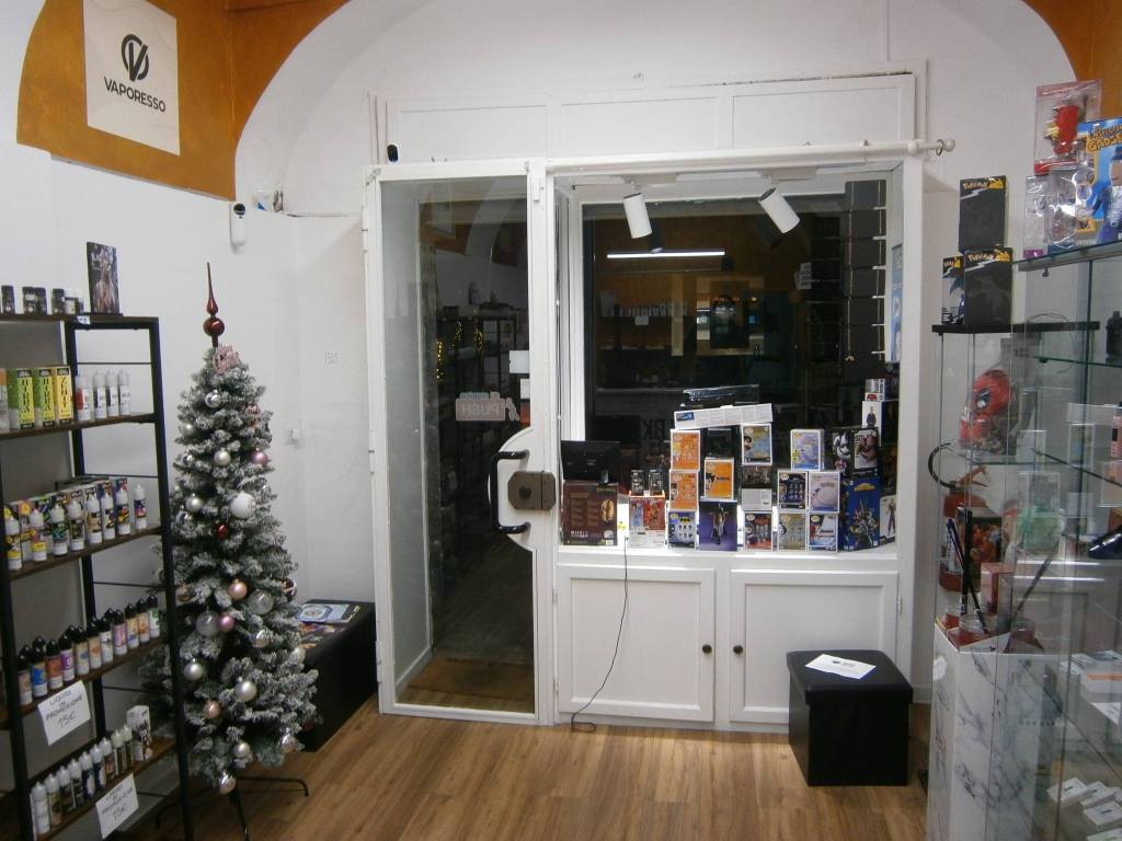 negozio in affitto a Settimo Torinese