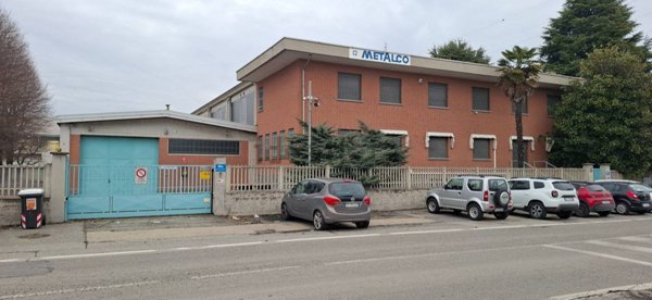 capannone in affitto a Settimo Torinese