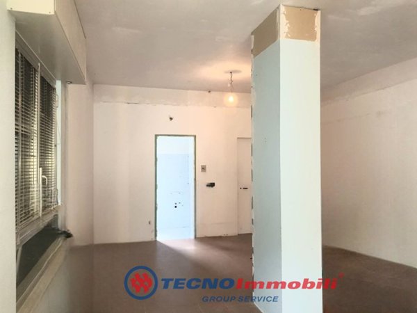 locale commerciale in affitto a Settimo Torinese