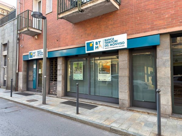 negozio in affitto a Settimo Torinese