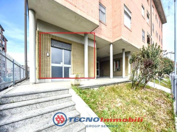 negozio in affitto a Settimo Torinese
