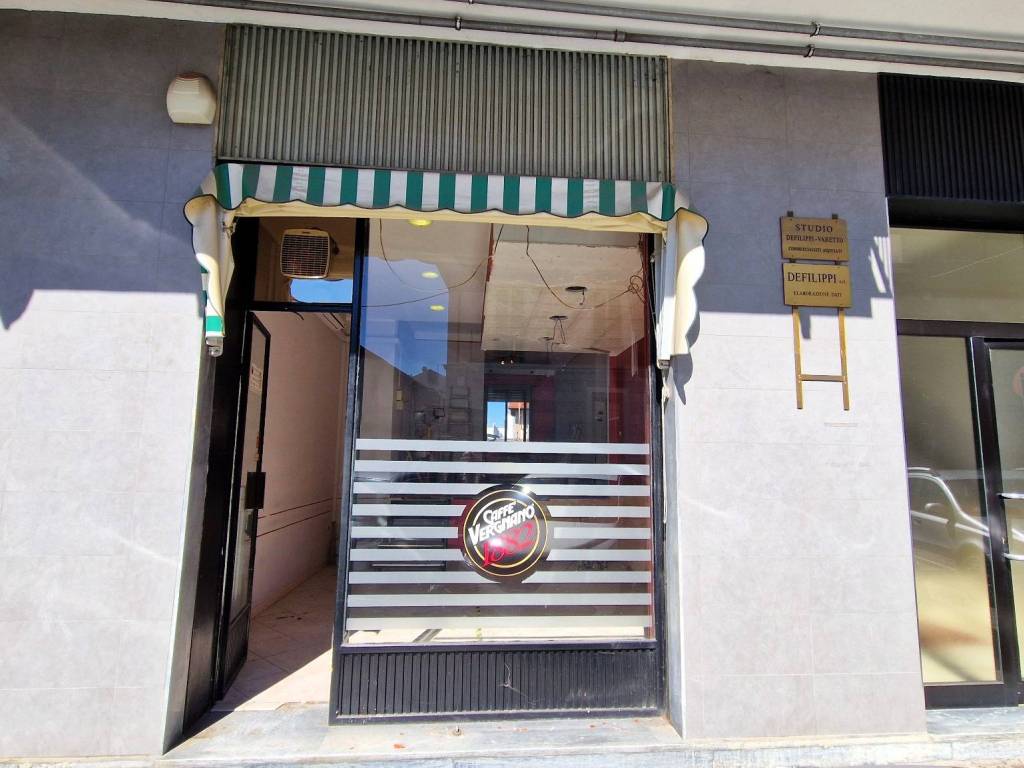 negozio in affitto a Settimo Torinese