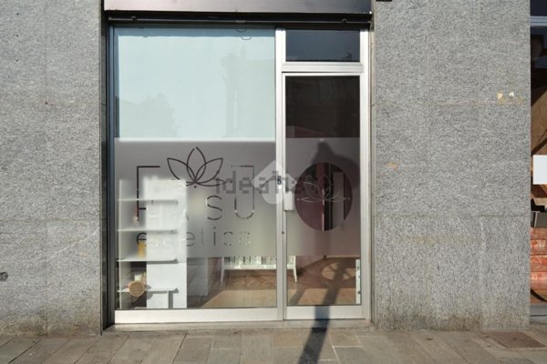 negozio in affitto a Settimo Torinese