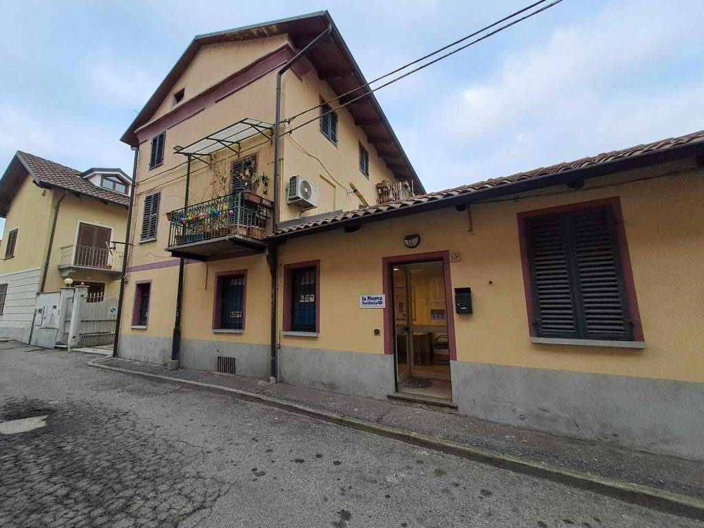 negozio in affitto a Settimo Torinese